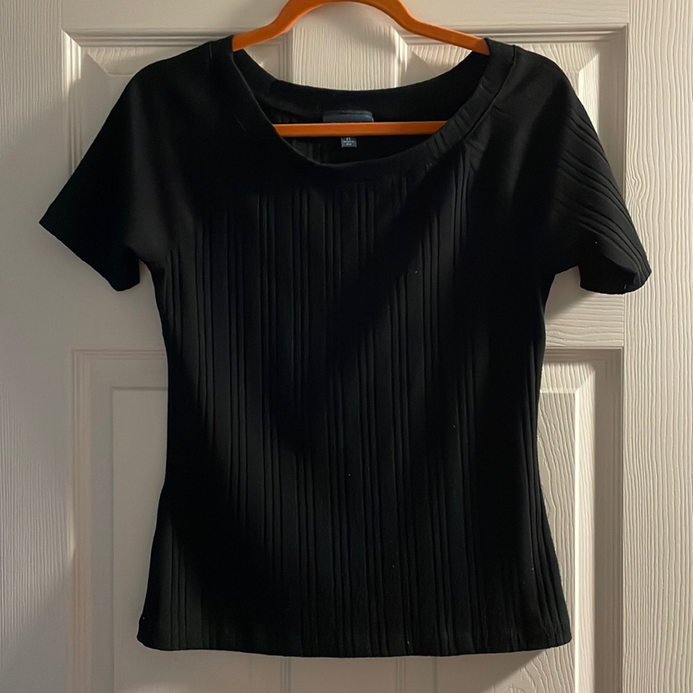 ModCloth classic black t